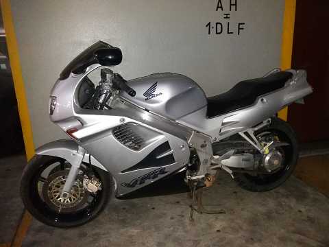 HONDA VFR 