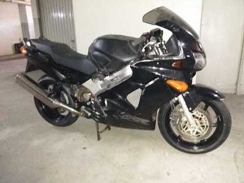 HONDA VFR 