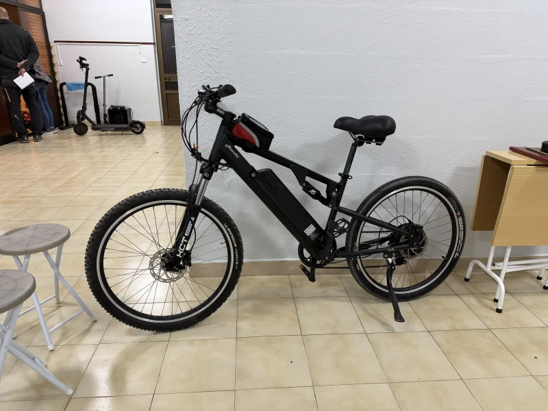 Bicicleta  eléctrica 500w JM Minimaliste