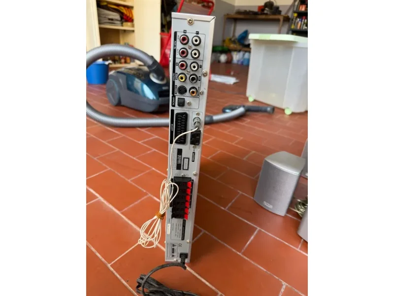 Sistema de Som 5.1 com dvd