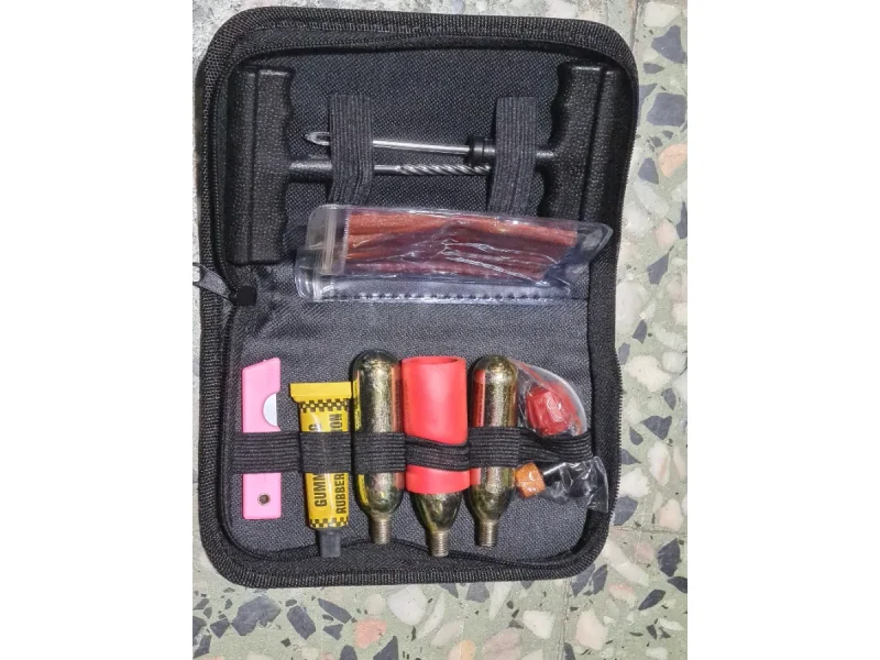 KIT REPARA FUROS TUBLESS