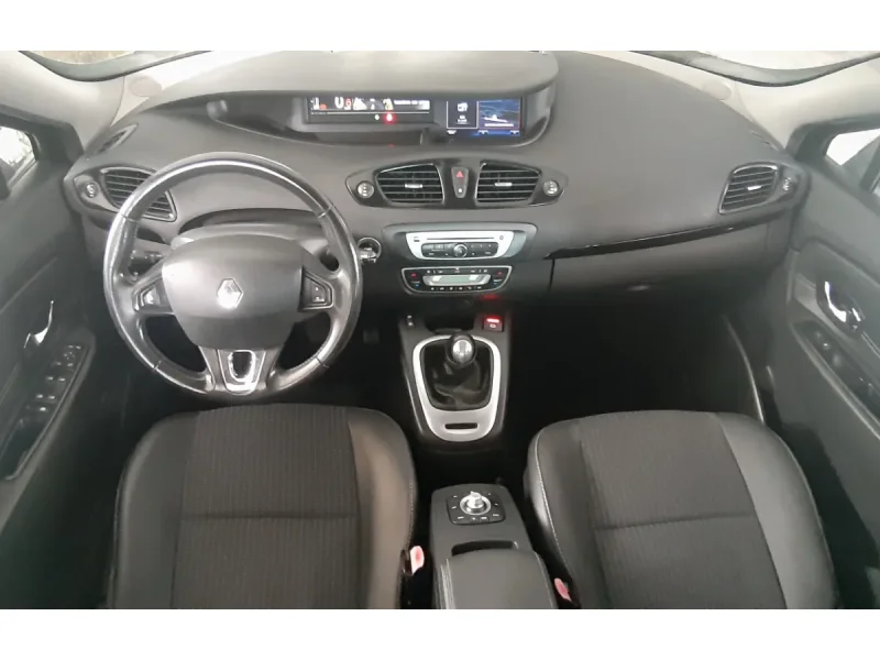 Renault Grande Scénic III Dynamique 1.5 DCI 110 CV